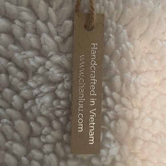 CHAN LUU for The Last Animals Elephant Necklace - Picture 4 of 5